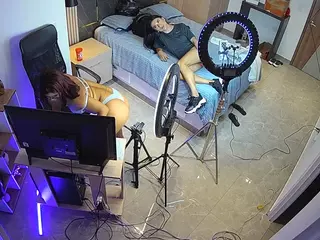 voyeurcam casa salsa bedroom 11's Live Sex Cam Show