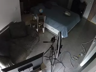 voyeurcam casa salsa bedroom 11's Live Sex Cam Show