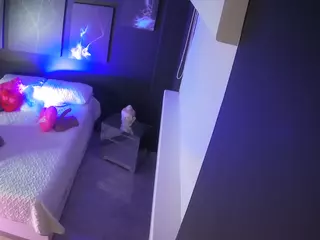 voyeurcam casa salsa bedroom 13's Live Sex Cam Show