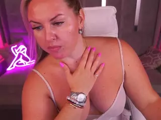 LINDAJAWEL's Live Sex Cam Show