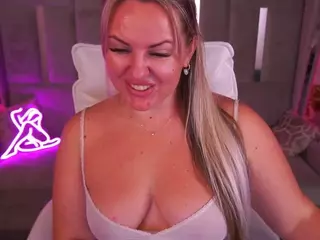 LINDAJAWEL's Live Sex Cam Show
