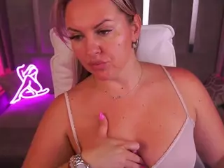 LINDAJAWEL's Live Sex Cam Show