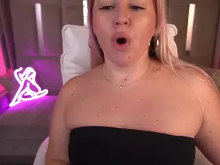 LINDAJAWEL's Live Sex Cam Show