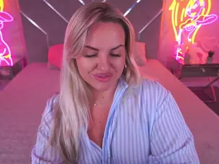 LINDAJAWEL's Live Sex Cam Show