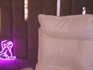 LINDAJAWEL's Live Sex Cam Show