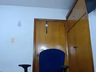 barbara-falcon's Live Sex Cam Show
