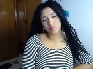 barbara-falcon's Live Sex Cam Show