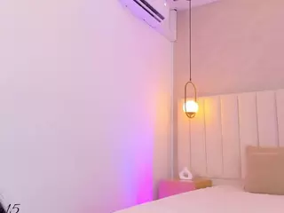 kosmic21's Live Sex Cam Show