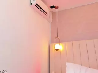 kosmic21's Live Sex Cam Show