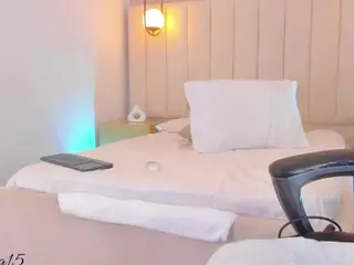 kosmic21's Live Sex Cam Show