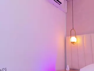kosmic21's Live Sex Cam Show