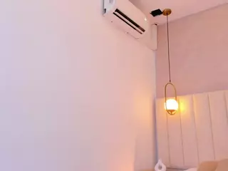 kosmic21's Live Sex Cam Show