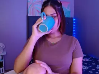 fantasy-maker69's Live Sex Cam Show