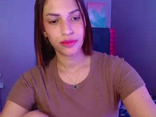 fantasy-maker69's Live Sex Cam Show