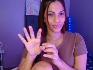 fantasy-maker69's Live Sex Cam Show