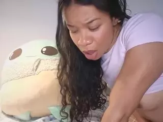 pizzababe22's Live Sex Cam Show