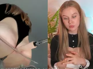 Kira's Live Sex Cam Show