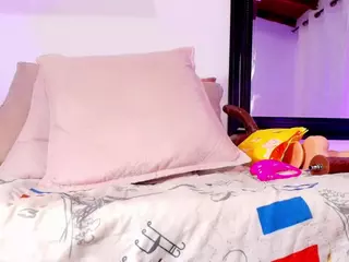 sofia-dkr's Live Sex Cam Show
