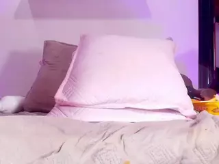 sofia-dkr's Live Sex Cam Show