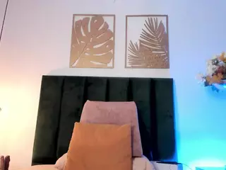 AgathaaWhite's Live Sex Cam Show