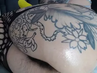 AgathaBolton's Live Sex Cam Show