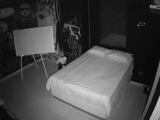 voyeurcam casa salsa disturbed's Live Sex Cam Show