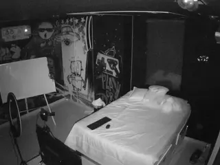 voyeurcam casa salsa disturbed's Live Sex Cam Show