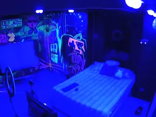 voyeurcam casa salsa disturbed's Live Sex Cam Show