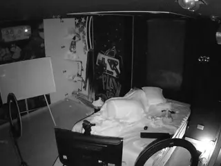 voyeurcam casa salsa disturbed's Live Sex Cam Show