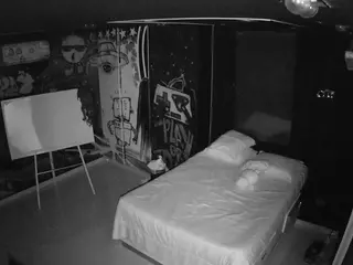 voyeurcam casa salsa disturbed's Live Sex Cam Show
