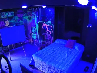 voyeurcam casa salsa disturbed's Live Sex Cam Show