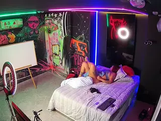 voyeurcam casa salsa disturbed's Live Sex Cam Show