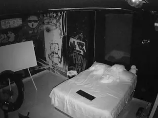 voyeurcam casa salsa disturbed's Live Sex Cam Show
