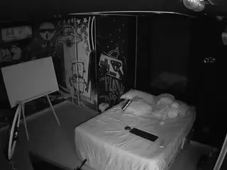 voyeurcam casa salsa disturbed's Live Sex Cam Show