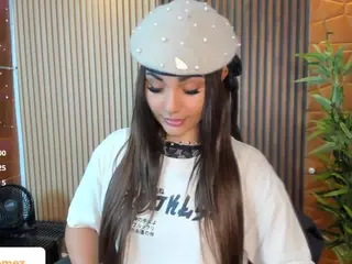 Arigy-Gomez's Live Sex Cam Show