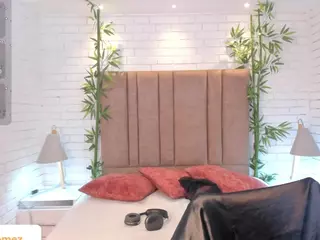 Arigy-Gomez's Live Sex Cam Show