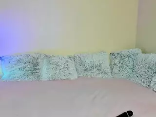 lola010101's Live Sex Cam Show