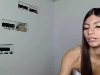millyxnicoll's Live Sex Cam Show