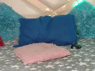 Sophie-Sweett's Live Sex Cam Show