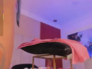 Hanna-Red's Live Sex Cam Show