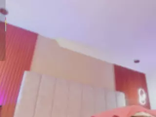 Hanna-Red's Live Sex Cam Show
