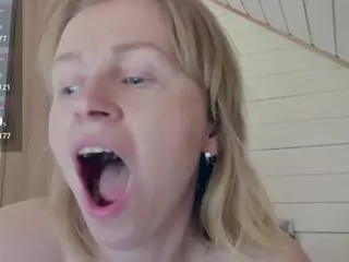 Servallinya's Live Sex Cam Show