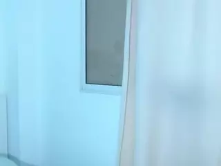 Sweetsmoon's Live Sex Cam Show