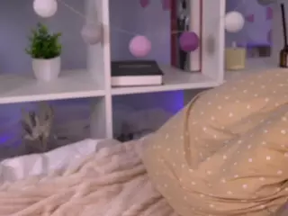 AlliceWilson's Live Sex Cam Show