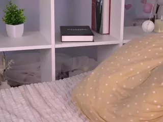AlliceWilson's Live Sex Cam Show