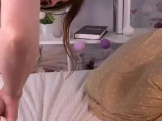 AlliceWilson's Live Sex Cam Show