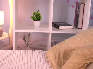 AlliceWilson's Live Sex Cam Show