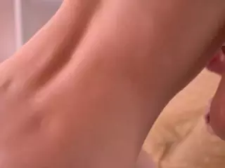 AlliceWilson's Live Sex Cam Show