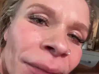 Cce9388's Live Sex Cam Show