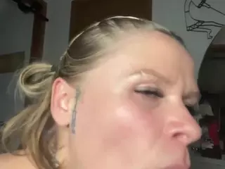 Cce9388's Live Sex Cam Show